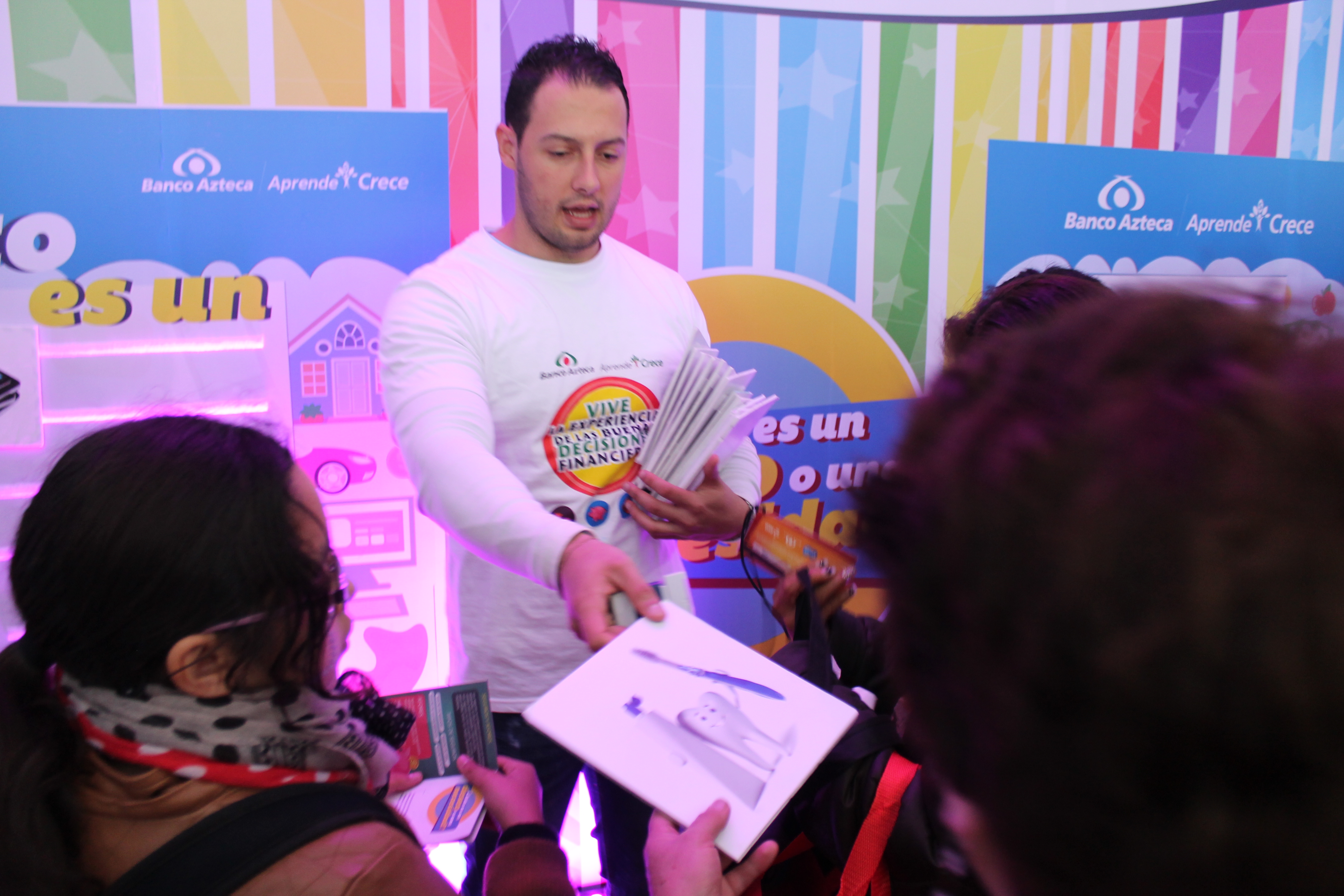 012 SNEF 2015 Banco Azteca.JPG